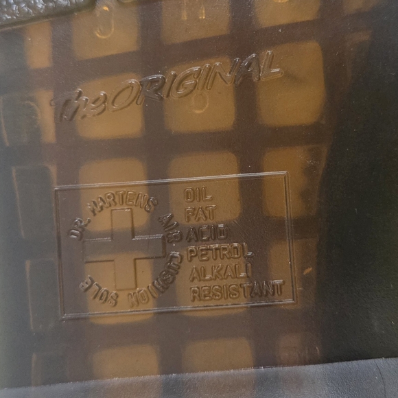 Dr Doc Martens Adult Unisex Smiley 1460 Combat Leather Boots 9M Men/ 10 Women - Picture 11 of 15